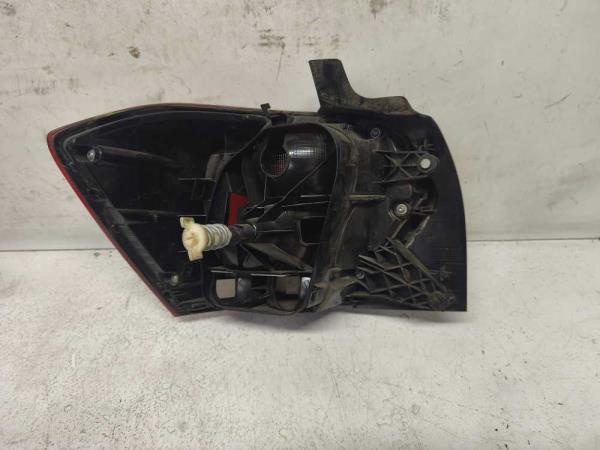 FEU ARRIERE DROIT VW POLO - Vue 2